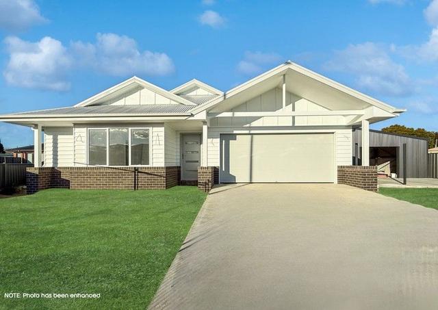 6 Robert Walter Place, NSW 2710