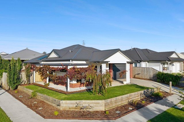 5 Silver Smith Drive, VIC 3444