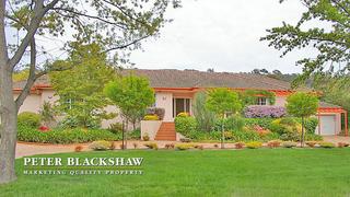 Front of house (2011-10-18)