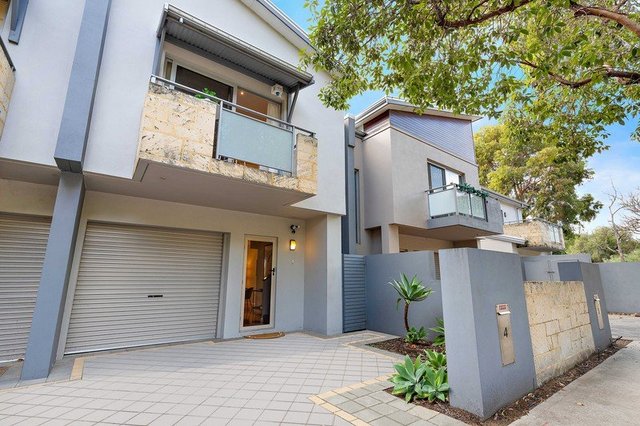 4/1 Park Road, WA 6009