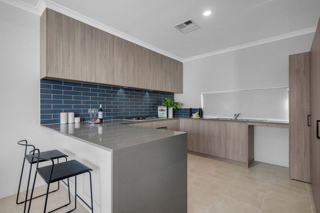 20A Mandalay Place, WA 6025