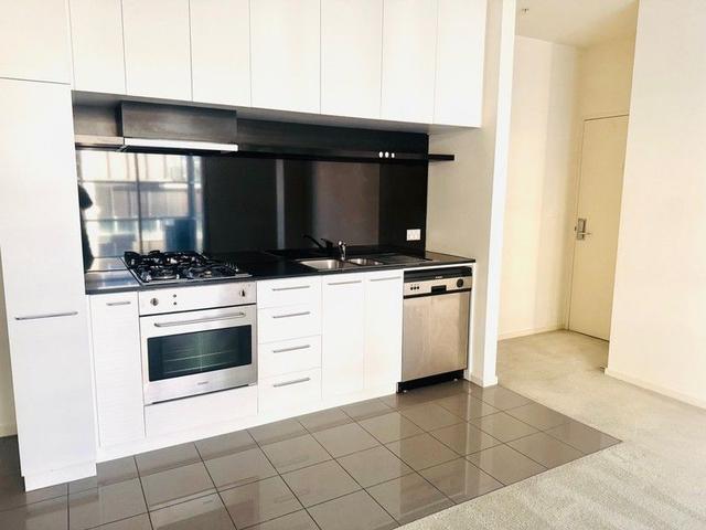 2206/25-33 Wills Street, VIC 3000
