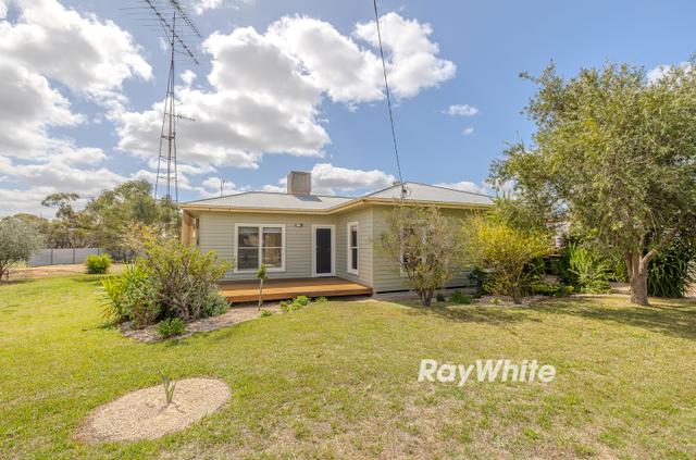 2-4 Monash Avenue, VIC 3509
