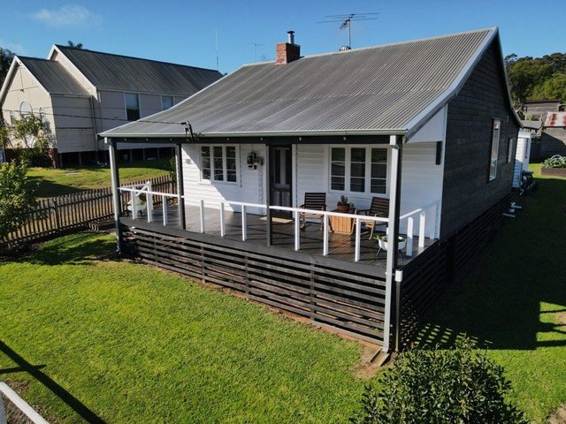 32 Brockman Street, WA 6260