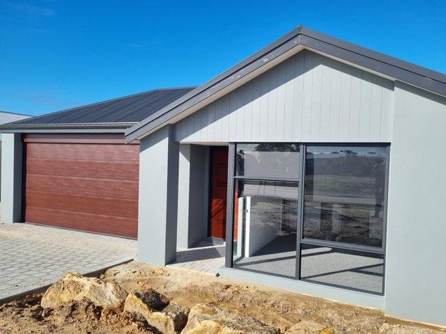 4 MacLaren Cres, WA 6285