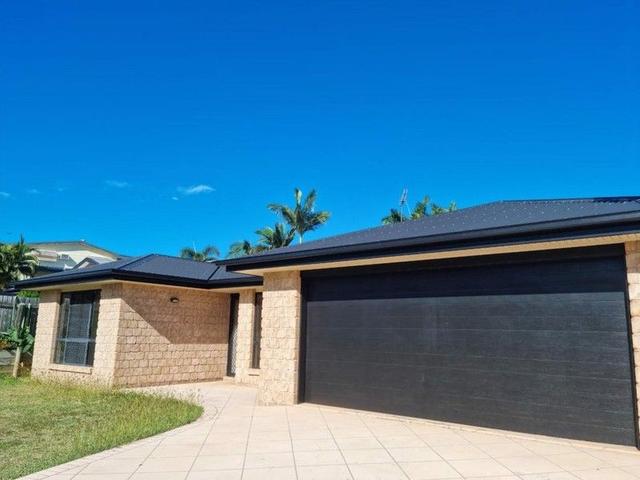 24 Douglas St, QLD 4680