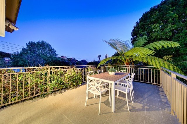 5 Eaton Street, NSW 2089