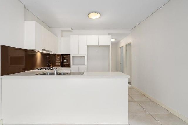 6/41-43 Lachlan Street, NSW 2170