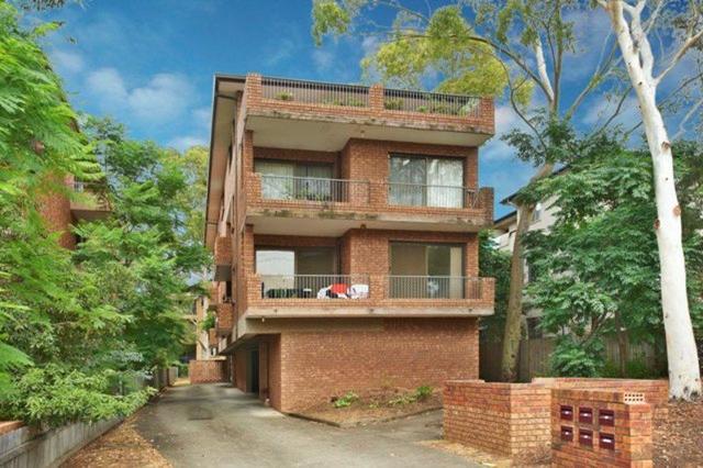 2/20 Caroline Street, NSW 2145