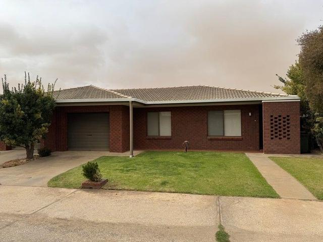 2/21 Sauvignon Street, SA 5355