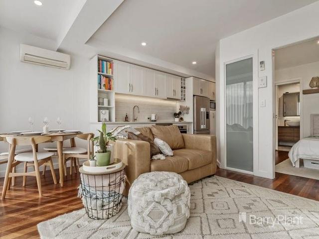 16/18 Avondale Av, VIC 3196