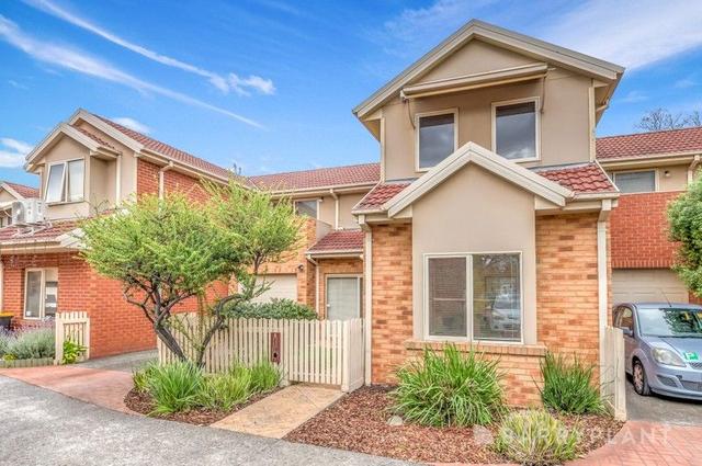 5/2 McKelvie Court, VIC 3150