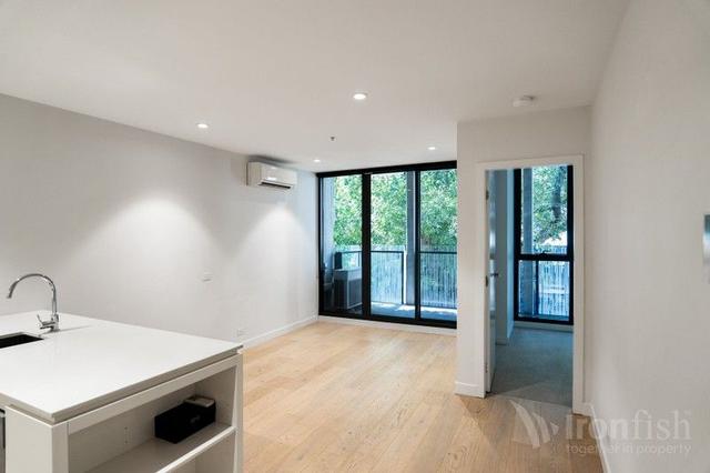 210/130 Dudley Street, VIC 3003