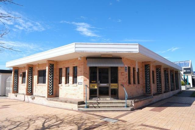 152 Otho Street, NSW 2360