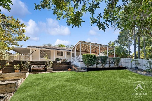 69 Radiata Street, QLD 4118