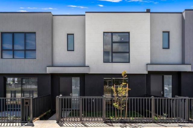 11 Glisten Way, VIC 3064