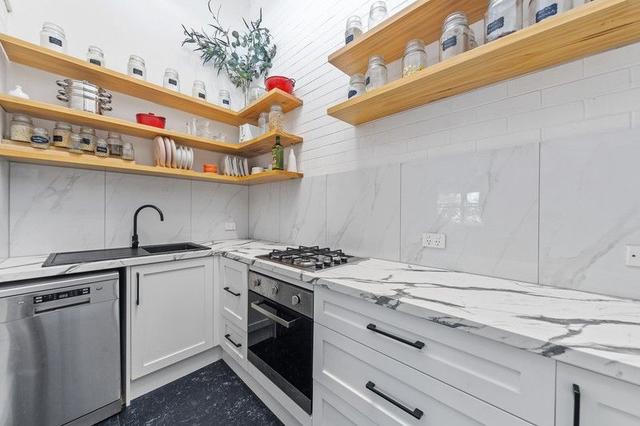 2/70 Kent Road, QLD 4030