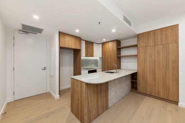 295/62 Constitution Avenue, ACT 2600