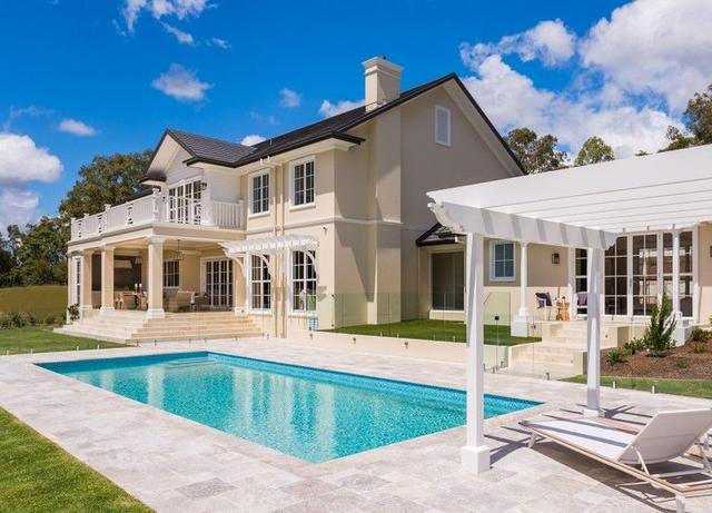 10 Sunnymeade Place 'Jabiru Estate', QLD 4213