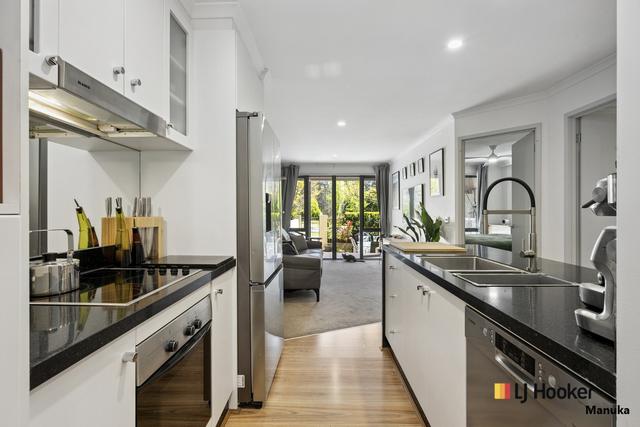 2/30 Watson Street, ACT 2612