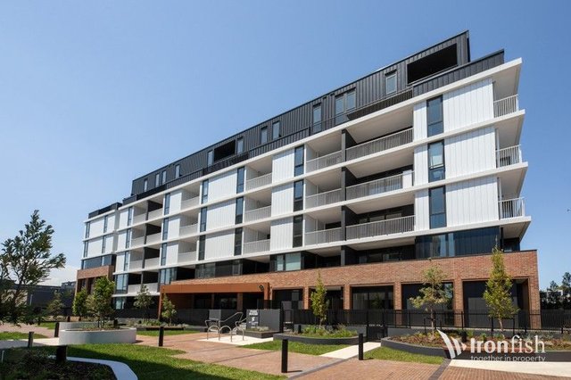 J210/8 Bottlebrush Walk, VIC 3190