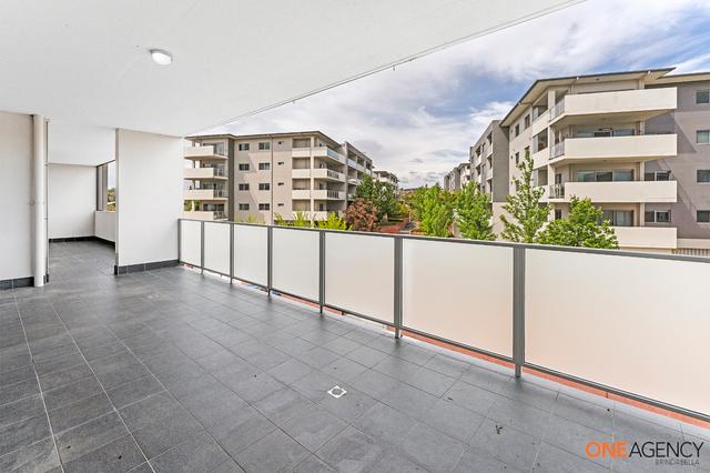 33/40 Philip Hodgins Street, ACT 2611