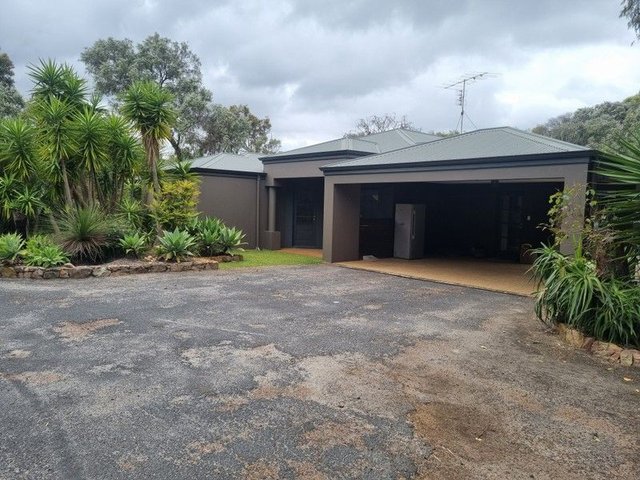 13 Seahawk Rest, WA 6284