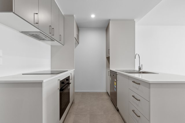 610/2 Limburg Way, ACT 2900