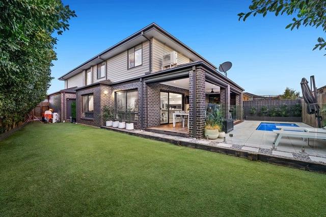 18 Yellowstone Avenue, VIC 3978
