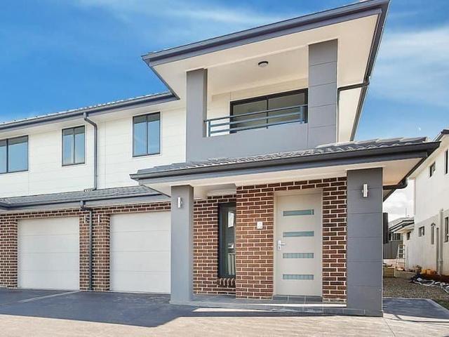 7B Bowe Place, NSW 2570