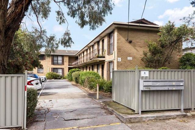 8/3 St Bernards Road, VIC 3078
