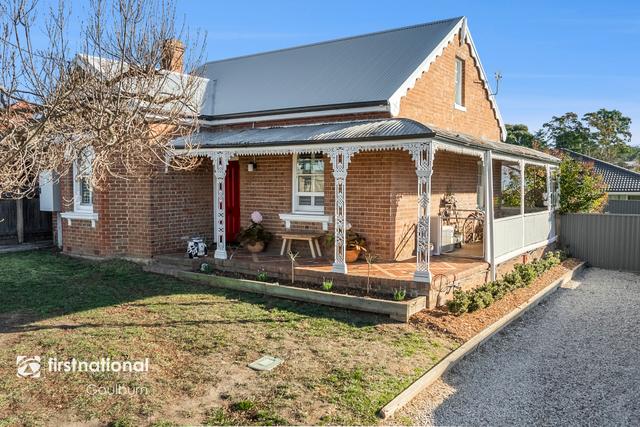 8 Francis Street, NSW 2580