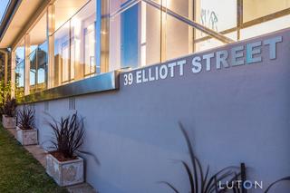 39 Elliott Street (2019-11-08)