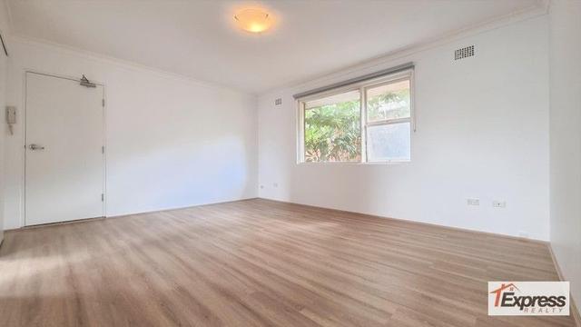 3/8 Titania Street, NSW 2031