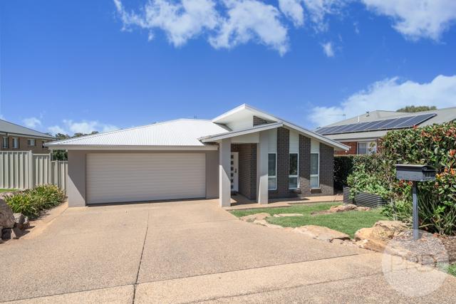 44 Balala Crescent, NSW 2650