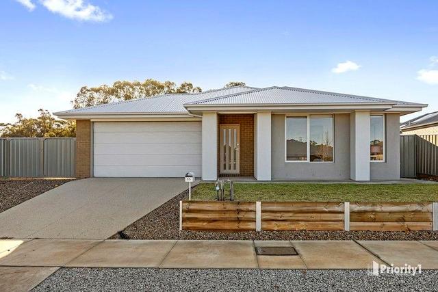 55 Blossom Drive, VIC 3551
