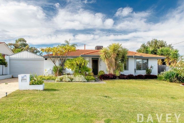 12 Gregory Avenue, WA 6025