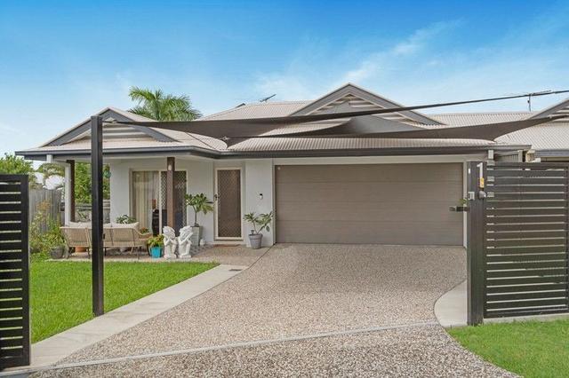 1 Pincally Crescent, QLD 4208