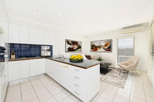 8 Manton Avenue, NSW 2127