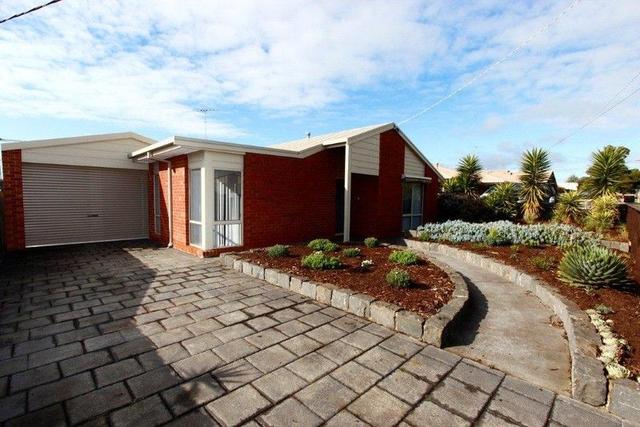 13 Sandalwood Court, VIC 3216