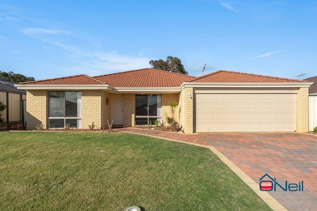 18 Pira Loop, WA 6122