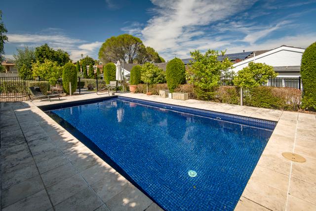 6 Karawatha Place, ACT 2606