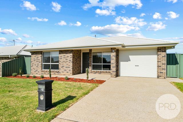 21 Quandong Place, NSW 2651