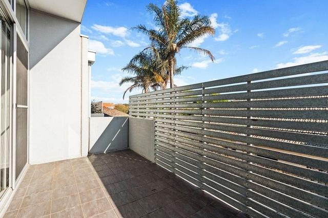 2A Raymond Grove, VIC 3162