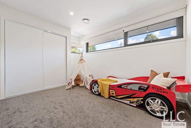 https://images.allhomes.com.au/property/photo/35f1e4a02560d18df6dfec5b2cf6d902_hd.jpg