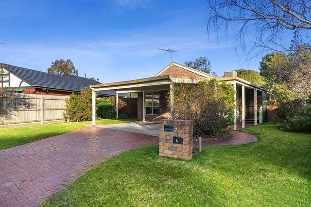 4 Furneaux Court, VIC 3199