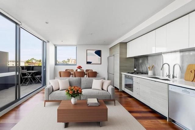 213/800 Sydney Road, VIC 3056