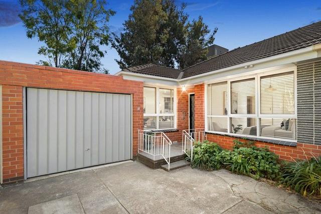 4/20 Kokaribb Road, VIC 3163