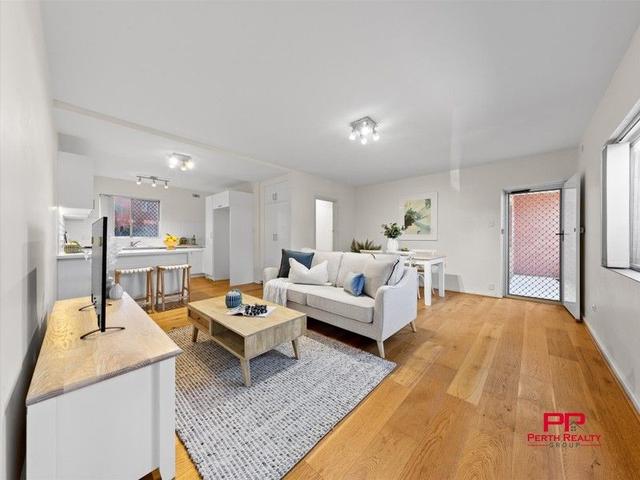 6/8 Wood Street, WA 6052