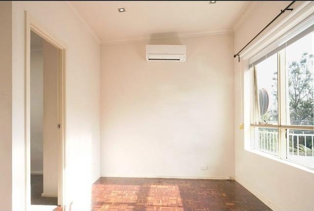 24/4 Wando Grove, VIC 3183